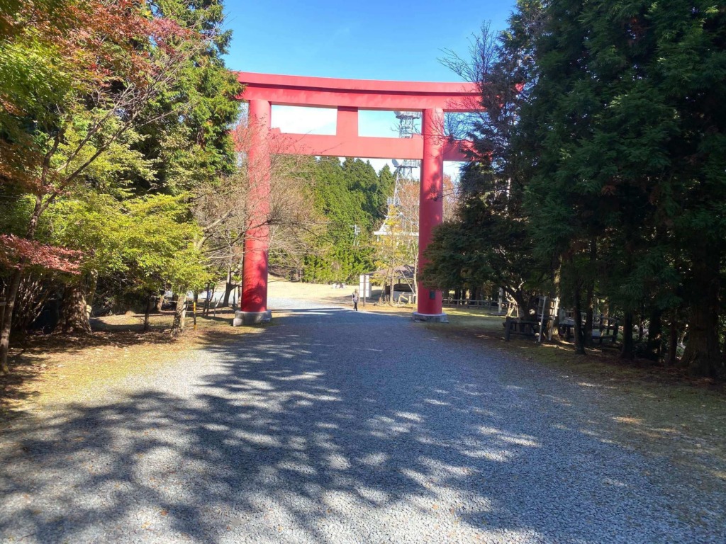 本宮山 登山 砥鹿神社 奥宮 鳥居