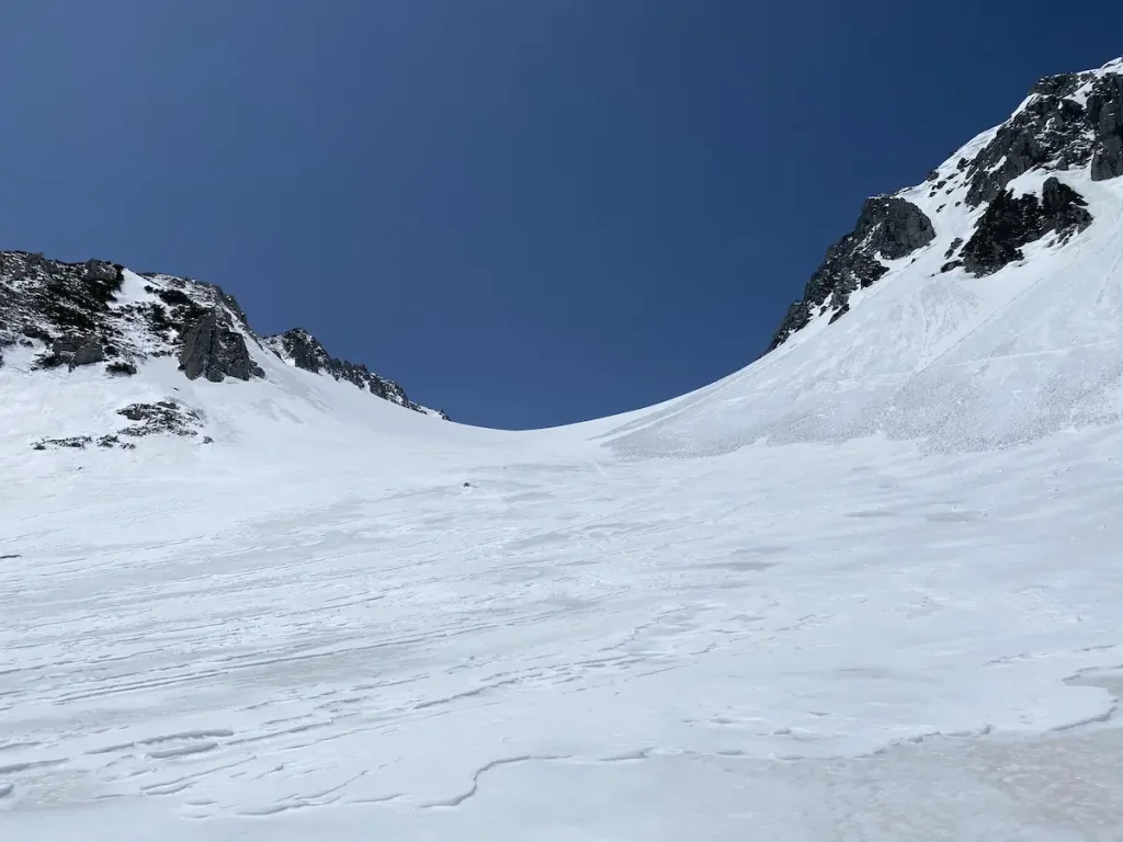 龍王岳と鬼岳のコル